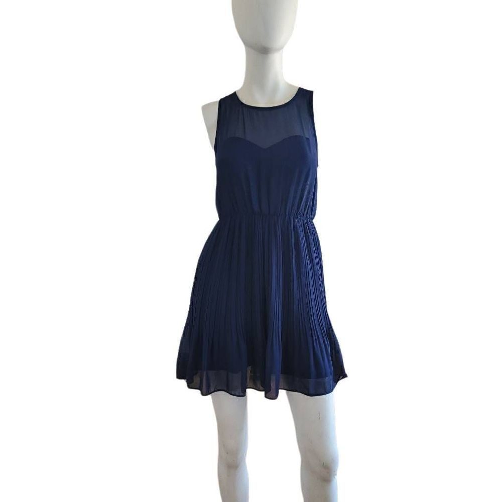 Anthropologie pins and needles womens Sz XS navy mesh Pleated dress